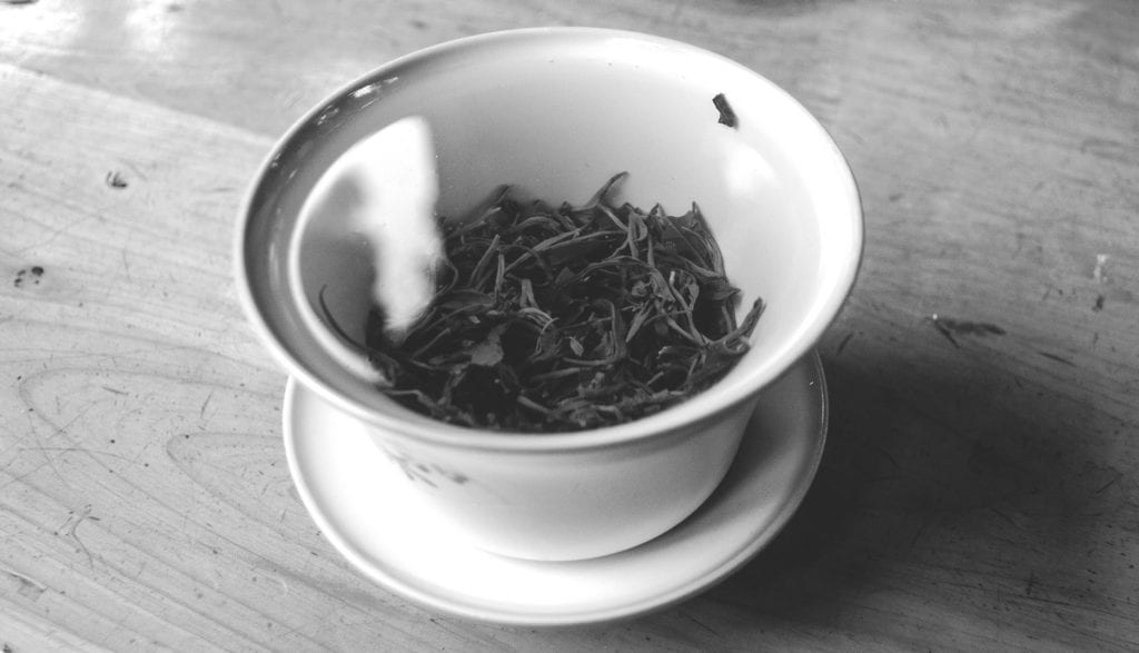parzenie herbaty chiny yunnan