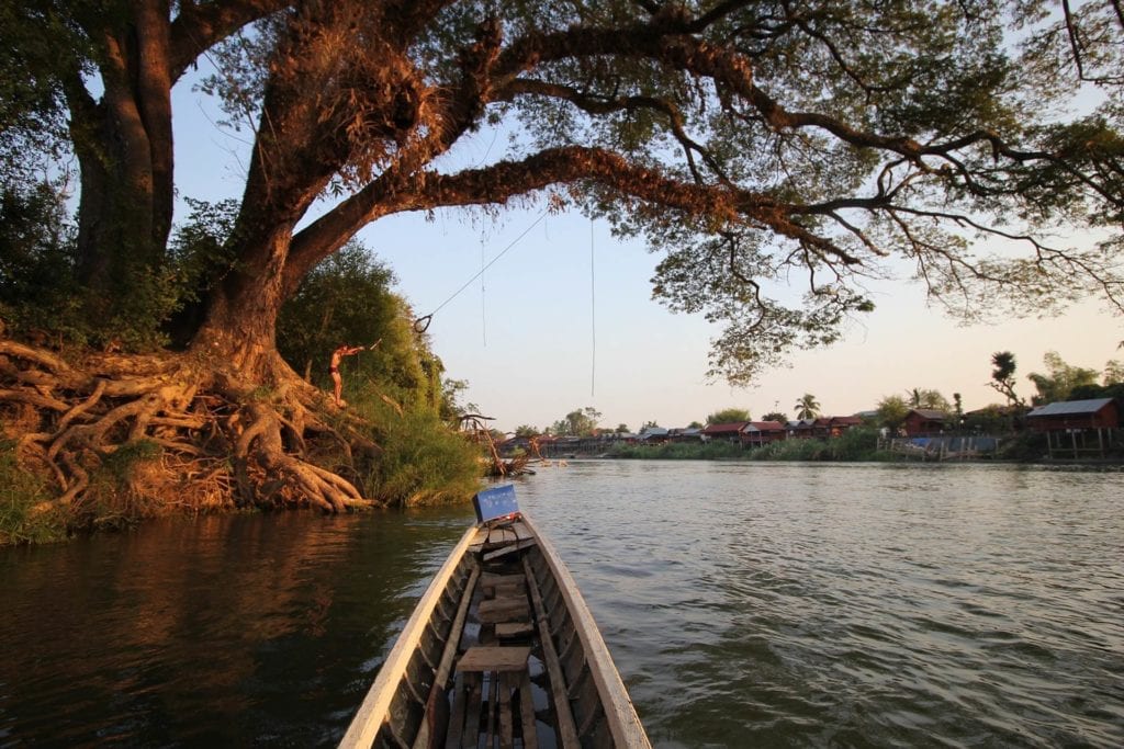 Wycieczka czółnem po Mekongu - Laos