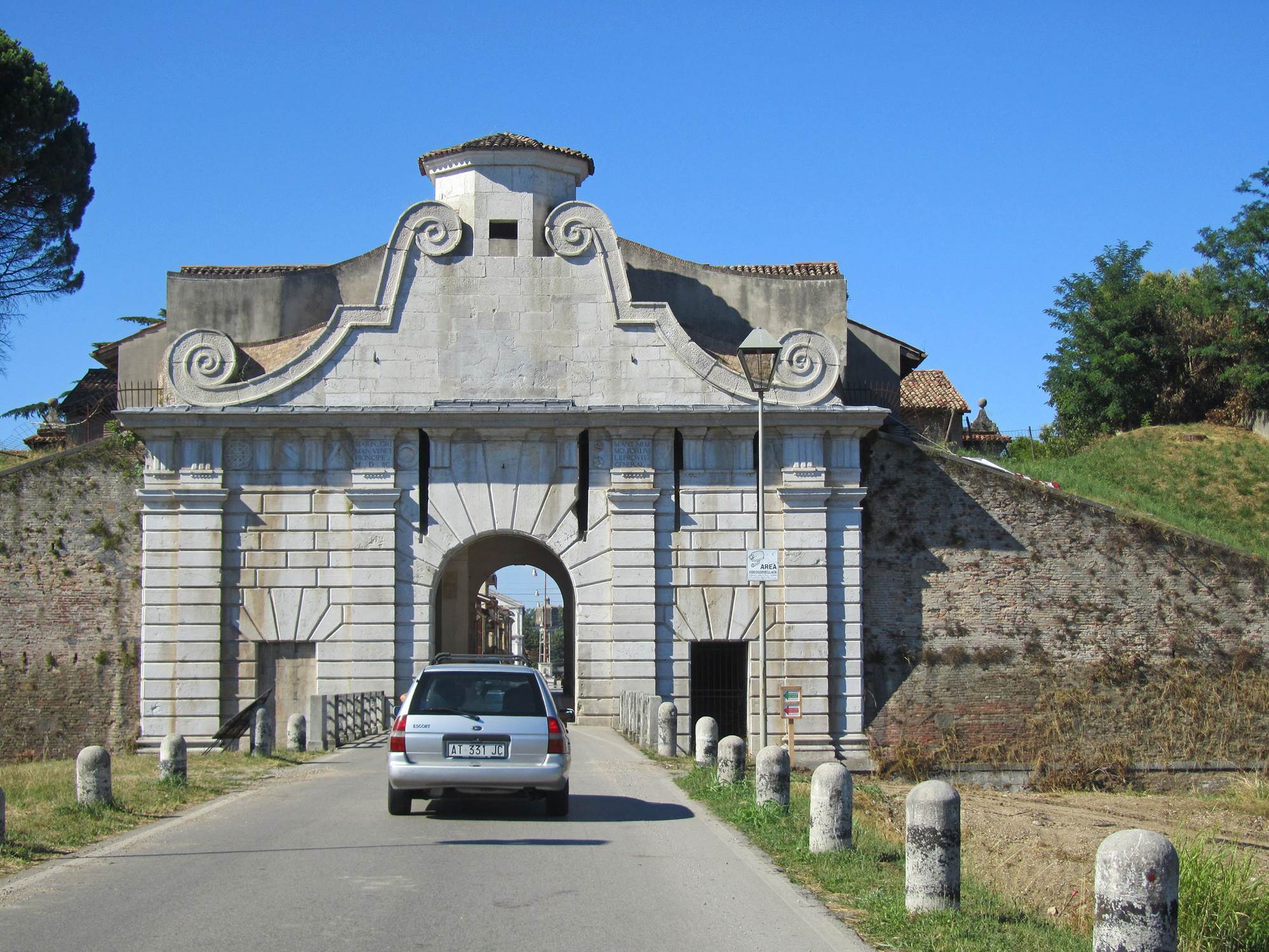 Palmanova Włochy brama miasta